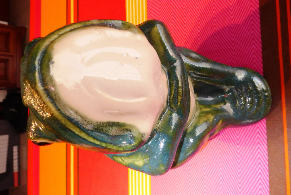 Grosse grenouille en céramique